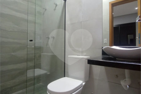 Casa à venda com 3 quartos, sendo 2 suítes, no condomínio Vila Rica, Indaiatuba - SP