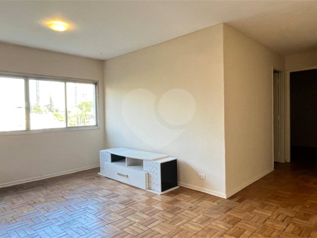 Apartamento à venda com 2 quartos em Brooklin, São Paulo, SP