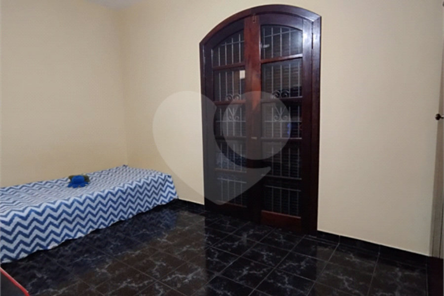 Casa à venda com 2 quartos no condomínio Casa Geminada, São Paulo - SP