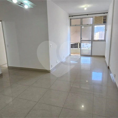 Apartamento à venda com 2 quartos, sendo 1 suíte,  em Tijuca, Rio de Janeiro, RJ