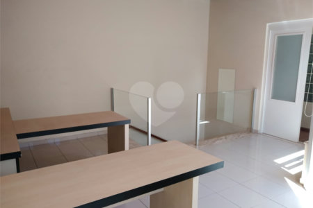 Cobertura à venda com 3 quartos, sendo 2 suítes,  em Vila Ipojuca, São Paulo, SP
