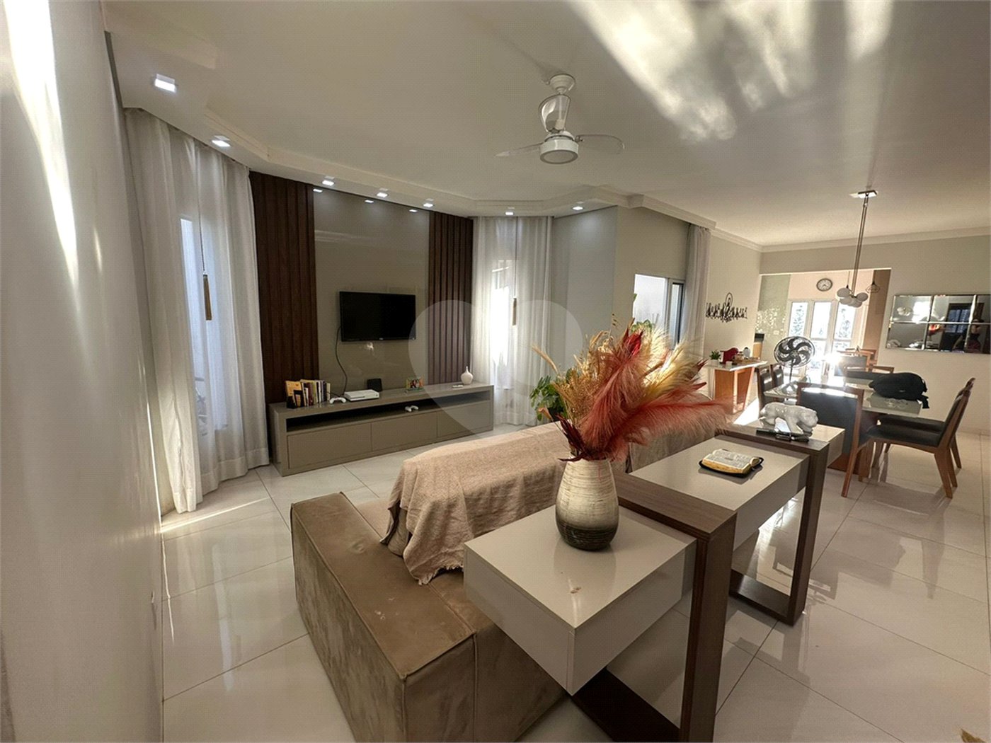 Casa à venda com 3 suítes em Cidade Jardim, Araraquara, SP