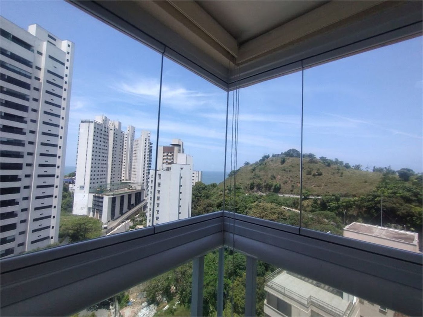 Apartamento à venda, 93 m² por R$ 890.000,00 - Jardim Astúrias - Guarujá/SP