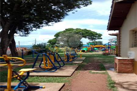 Terreno à venda no Centro, Piracaia, SP