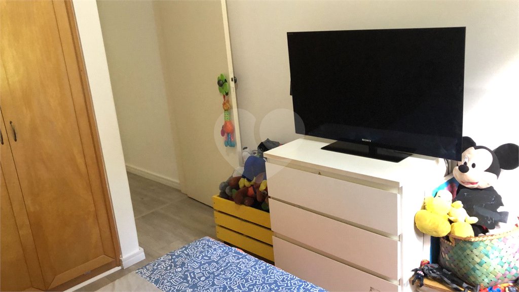 Casa à venda com 3 quartos, sendo 1 suíte,  no condomínio Alpes da Cantareira, Mairiporã - SP