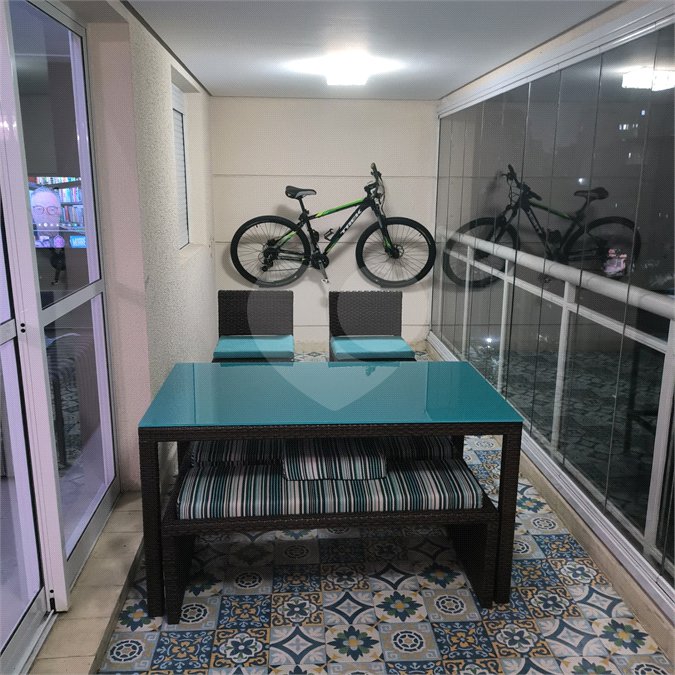 Apartamento à venda com 3 suítes em Baeta Neves, São Bernardo do Campo, SP