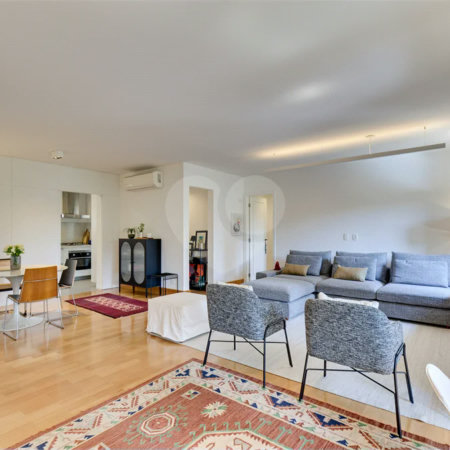 Apartamento à venda com 2 quartos, sendo 1 suíte,  em Campo Belo, São Paulo, SP