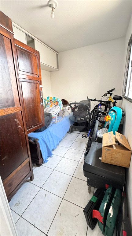 Sobrado à venda com 4 quartos em Interlagos, São Paulo, SP