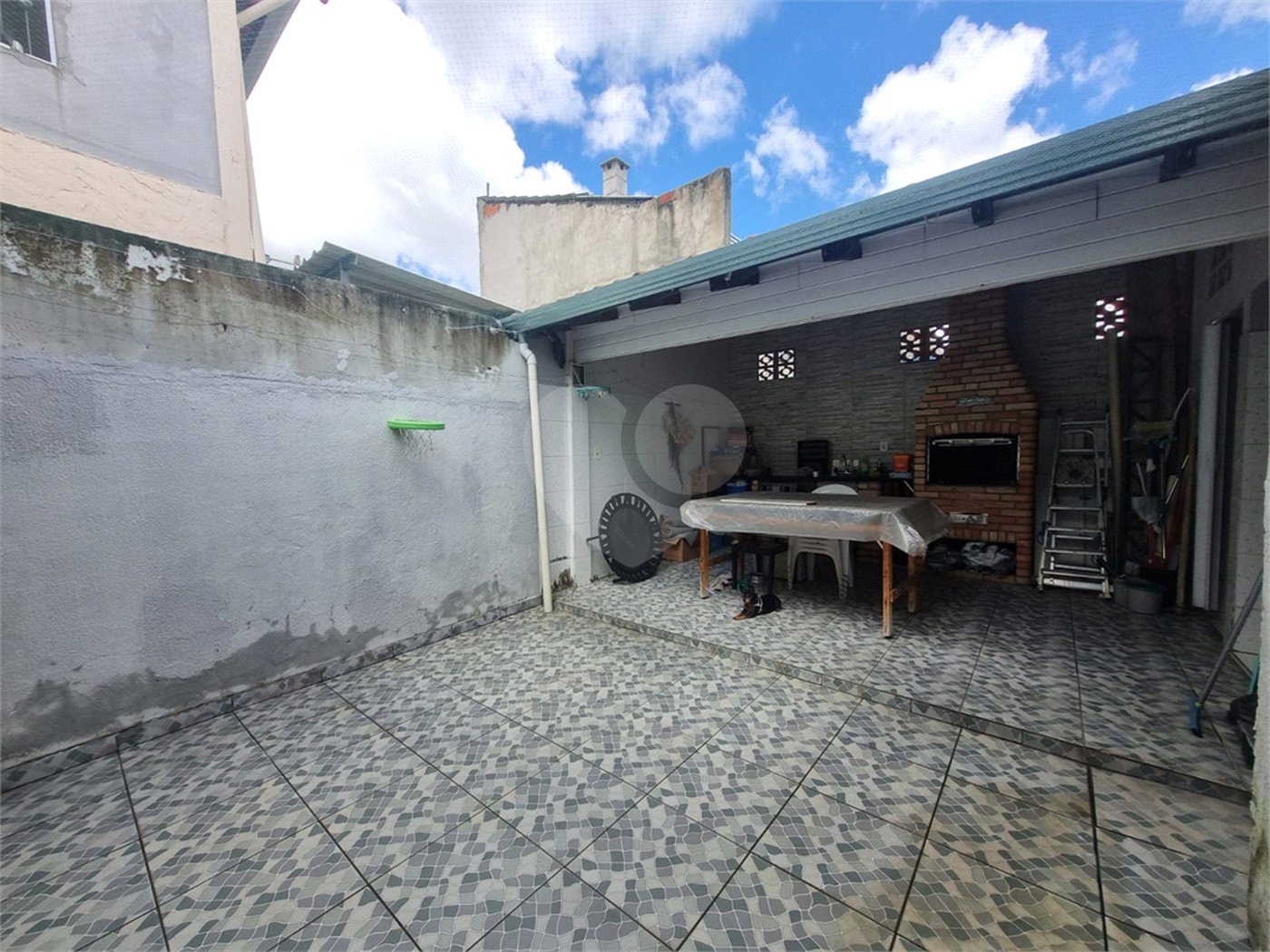 Casa à venda com 2 quartos, sendo 1 suíte,  em Aparecidinha, Sorocaba, SP