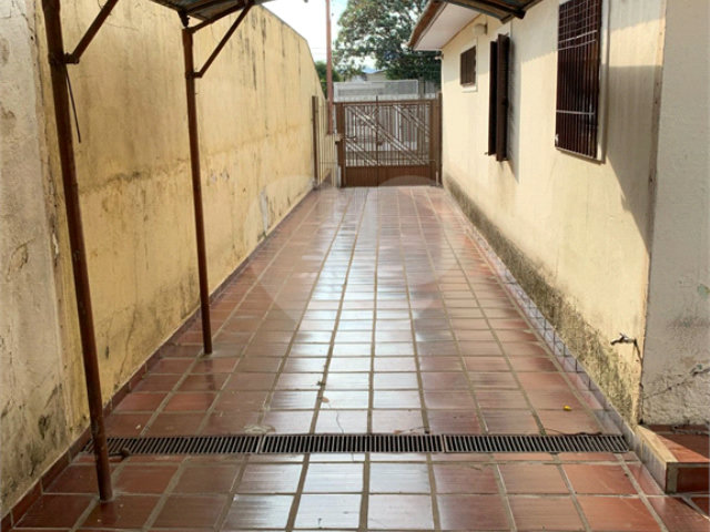 Sobrado à venda com 3 quartos no Brasilândia, São Paulo, SP