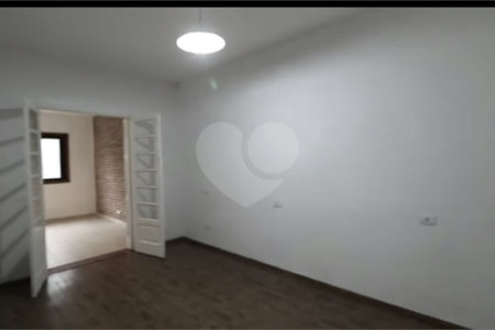 Sobrado à venda com 3 quartos em Jardim Bonfiglioli, São Paulo, SP