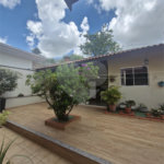 Casa à venda com 4 quartos, sendo 2 suítes, no condomínio Grape Village, Vinhedo - SP