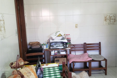 Casa à venda com 3 quartos, sendo 1 suíte, em Alto da Lapa, São Paulo, SP
