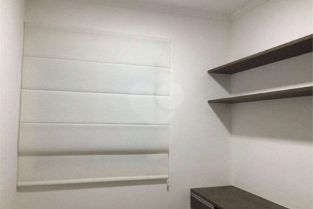 Apartamento à venda com 3 quartos, sendo 1 suíte, em Parque Reboucas, São Paulo, SP