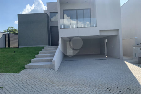 Casa à venda ou para alugar com 4 quartos, sendo 3 suítes, no condomínio Alphaville Nova Esplanada 1, Votorantim - SP