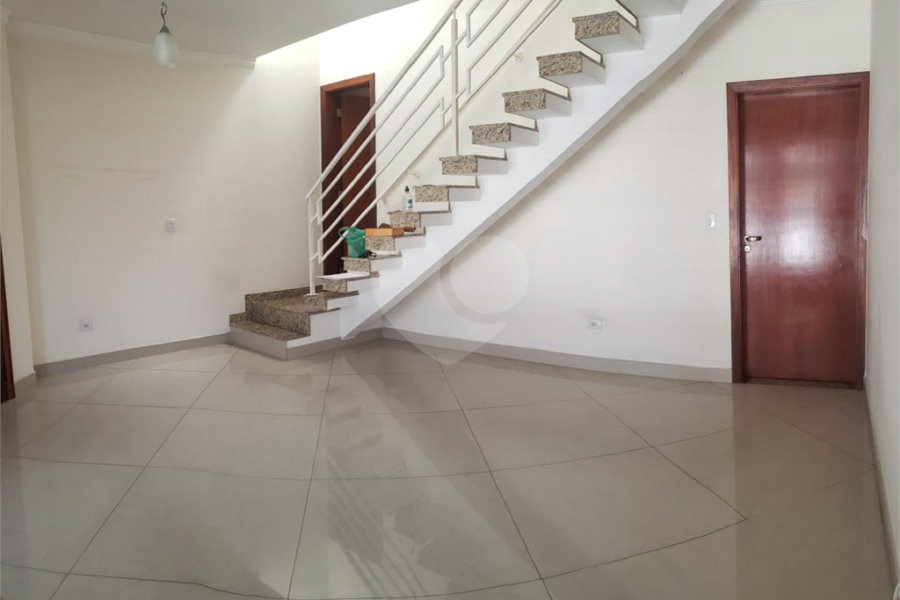 Sobrado à venda com 2 quartos, sendo 1 suíte, em Vila Nova Mazzei, São Paulo, SP