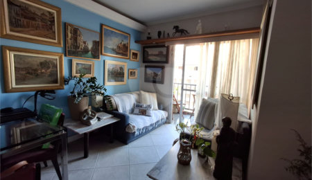 Apartamento à venda com 2 quartos, sendo 1 suíte,  em Moema, São Paulo, SP