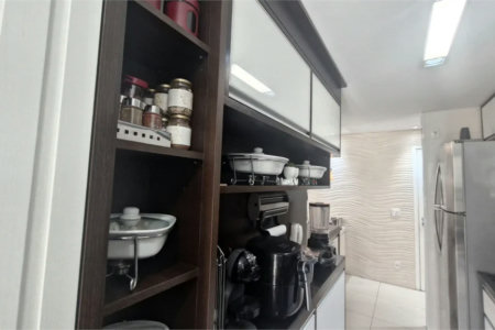 Apartamento à venda com 3 quartos, sendo 1 suíte, em Jardim das Vertentes, São Paulo, SP