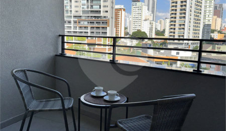 Apartamento à venda com 1 quarto em Jardim das Acácias, São Paulo, SP