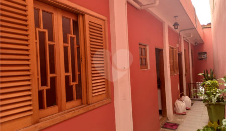 Casa à venda com 3 quartos, sendo 1 suíte,  em Parque Novo Mundo, São Paulo, SP