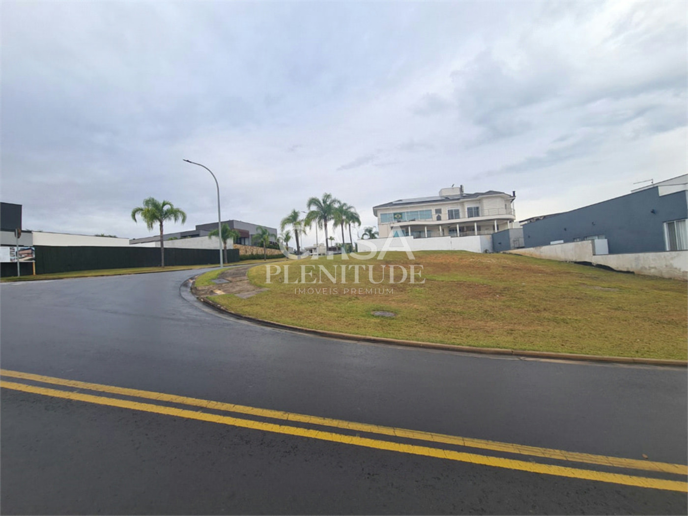 Terreno em condomínio à venda em Alphaville Nova Esplanada, Votorantim, SP
