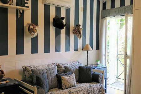 Casa à venda com 4 quartos, sendo 2 suítes, em Jardim Morumbi, São Paulo, SP