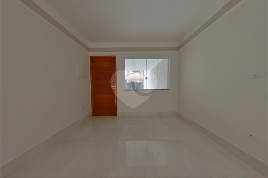 Casa à venda com 3 suítes no condomínio Residencial Gaya, São Paulo - SP