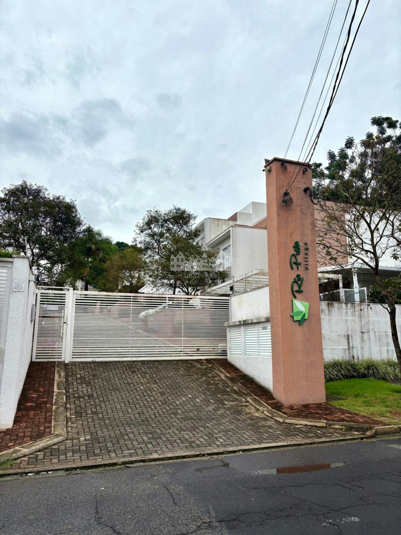 Sobrado à venda com 3 quartos, sendo 1 suíte, em Jardim Paulista, Atibaia, SP