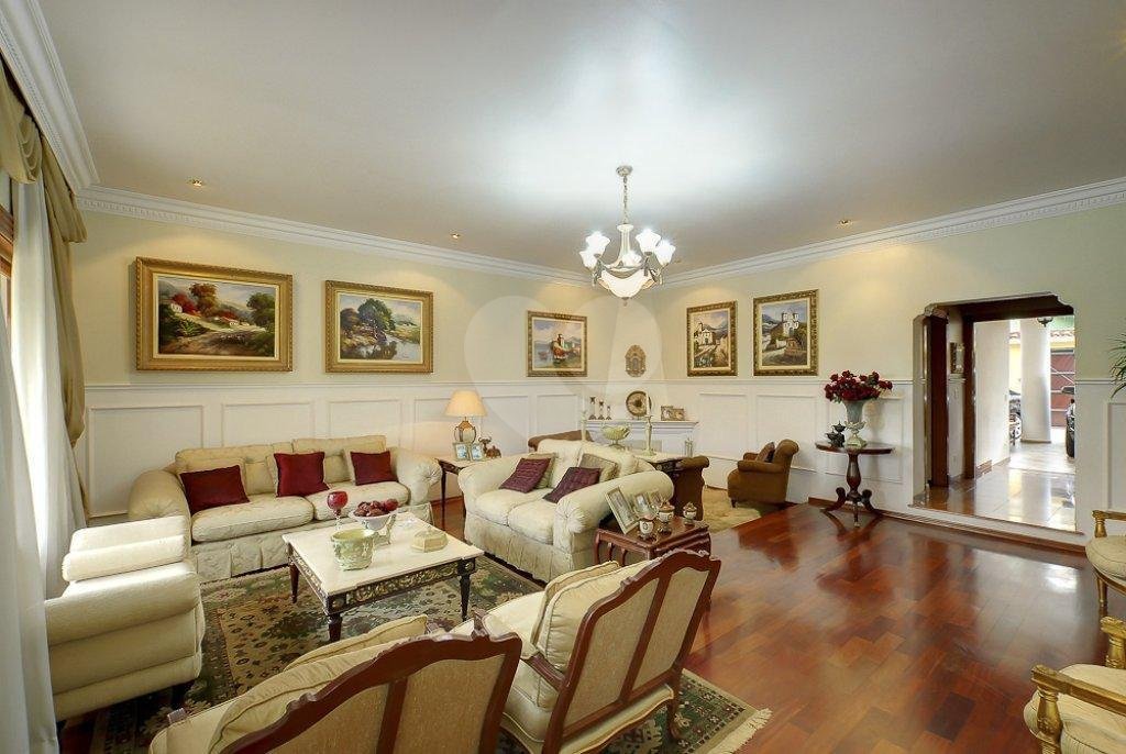 Casa à venda com 5 suítes em Jardim Marajoara, São Paulo, SP