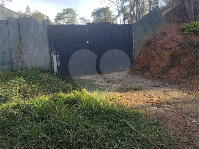 Terreno à venda no condomínio Associação Mirante da Mantiqueira, Mairiporã - SP
