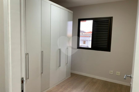 Apartamento à venda com 3 quartos, sendo 1 suíte, em Jardim Marajoara, São Paulo, SP