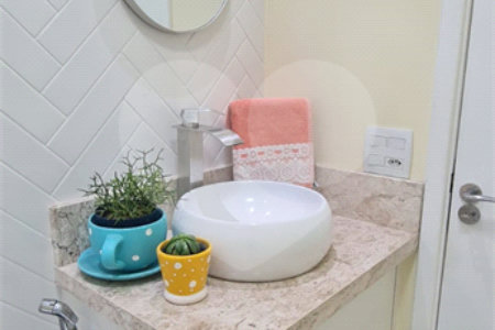 Apartamento à venda com 2 quartos, sendo 1 suíte,  em Barra Funda, São Paulo, SP