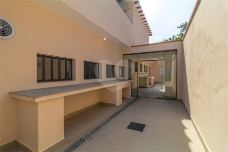 Casa à venda com 4 quartos, sendo 3 suítes,  em Interlagos, São Paulo, SP