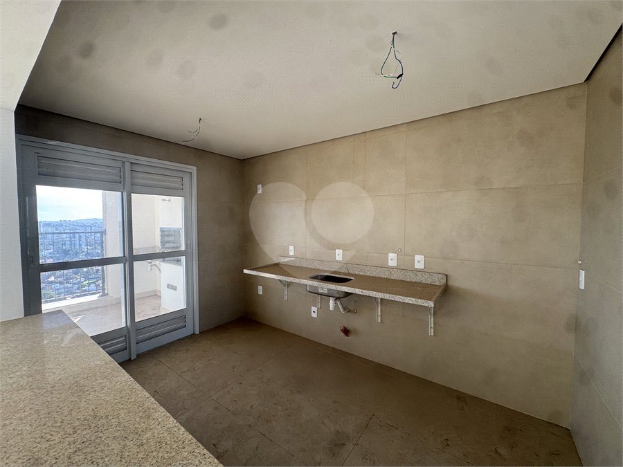 Apartamento para alugar com 4 quartos, sendo 3 suítes, em Jardim América, Sorocaba, SP
