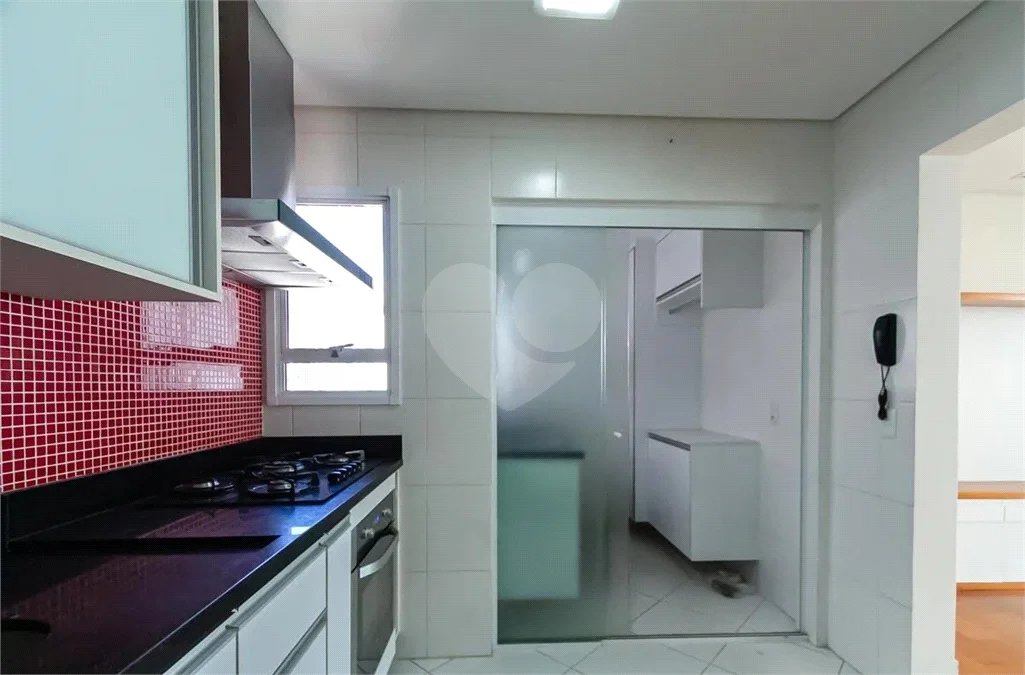 Apartamento de 103 m² no Jardim do Mar, com 3 dormitórios, 1 suíte, varanda gourmet, armários, 2 vagas e condomínio com lazer completo.