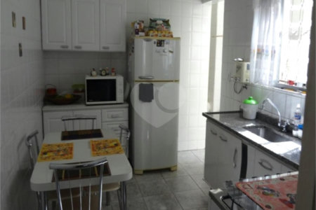 Sobrado à venda com 4 quartos, sendo 2 suítes, em Belenzinho, São Paulo, SP