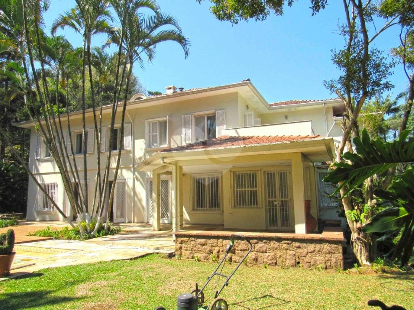 Casa à venda com 4 suítes no condomínio Chácara Flora, São Paulo - SP