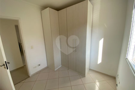 Apartamento à venda com 3 quartos, sendo 1 suíte, em Pinheirinho, Vinhedo, SP