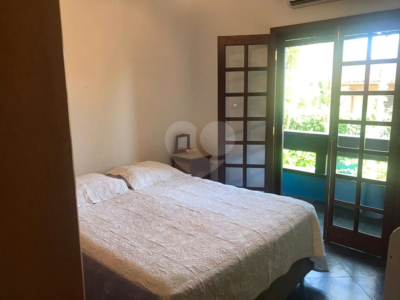Sobrado à venda com 5 quartos, sendo 3 suítes, em Barra do Una, São Sebastião, SP