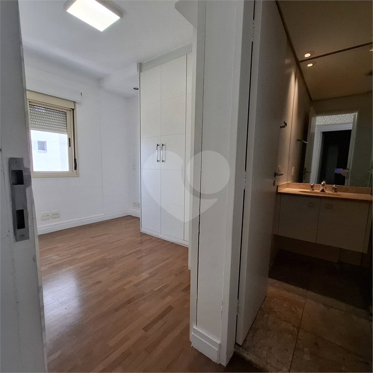 Apartamento à venda com 2 suítes em Pinheiros, São Paulo, SP