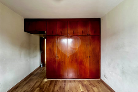Sobrado à venda com 2 quartos em Santo Amaro, São Paulo, SP