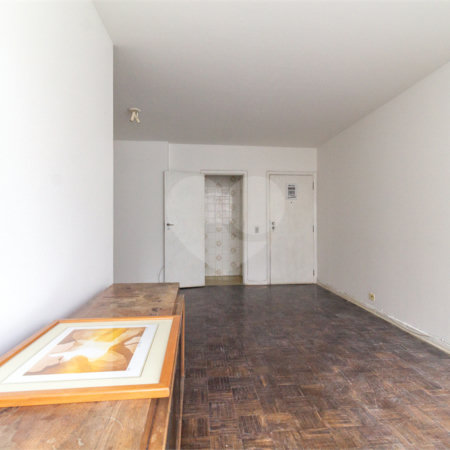 Apartamento à venda com 3 quartos, sendo 1 suíte, em Cerqueira César, São Paulo, SP