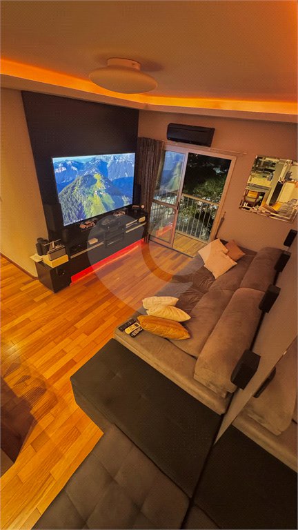 Apartamento à venda com 2 quartos, sendo 1 suíte, em Vila Olímpia, São Paulo, SP