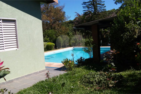 Chácara à venda com 8 quartos em Loteamento Chácara Val Paraiso, Atibaia, SP