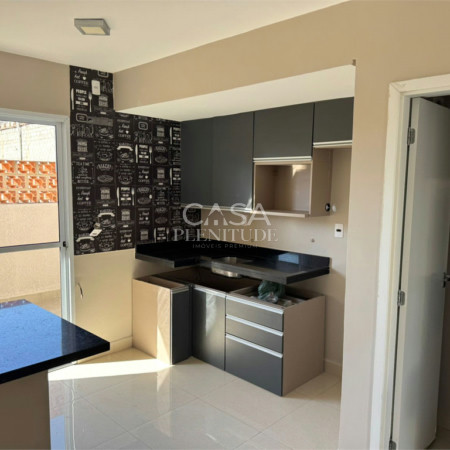 Casa de Vila à venda com 2 quartos em Vila Mineirão, Sorocaba, SP