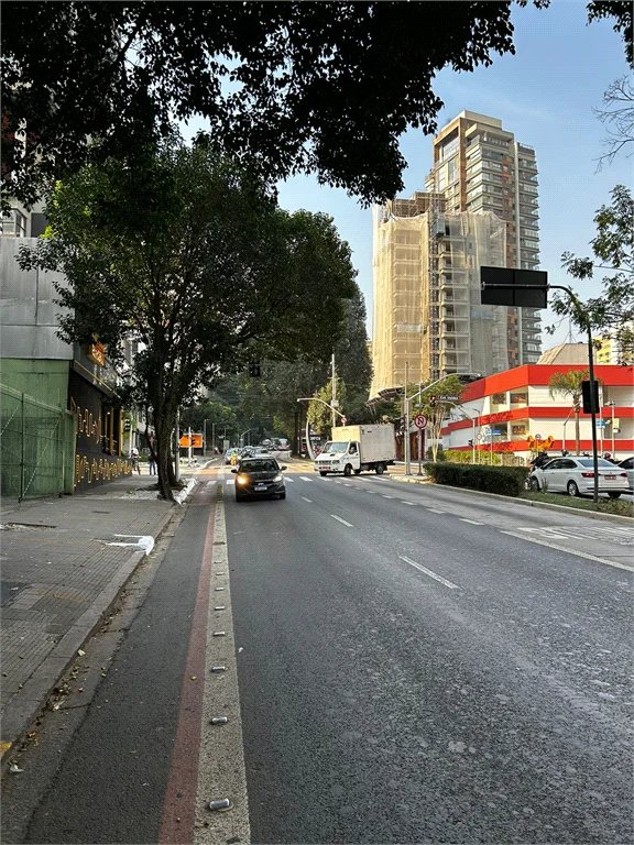 Apartamento à venda com 3 quartos em Pinheiros, São Paulo, SP