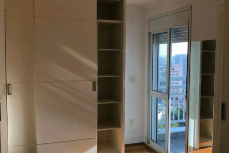 Apartamento à venda com 3 suítes em Vila Suzana, São Paulo, SP
