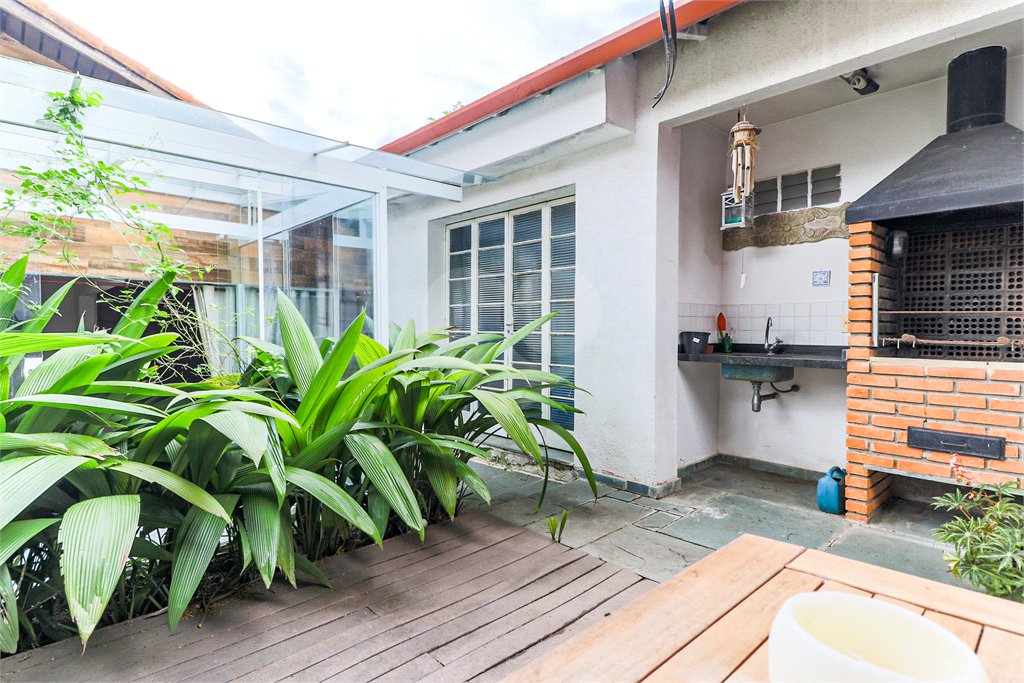 Casa à venda com 3 quartos em Chácara Flora, São Paulo, SP