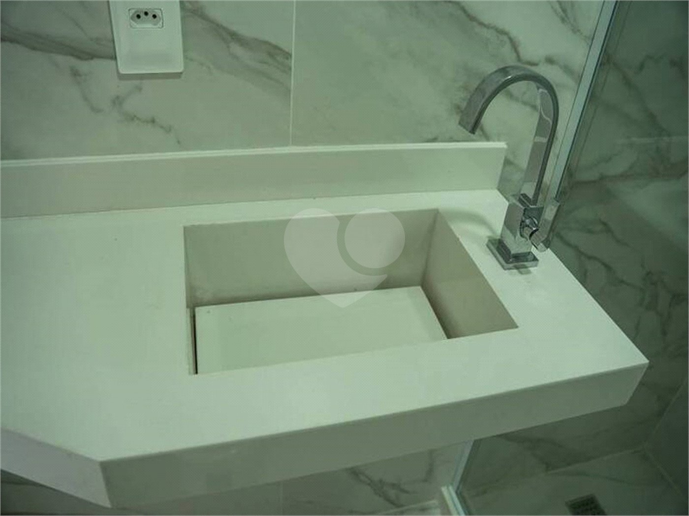 Apartamento à venda com 2 quartos no Centro, Rio de Janeiro, RJ