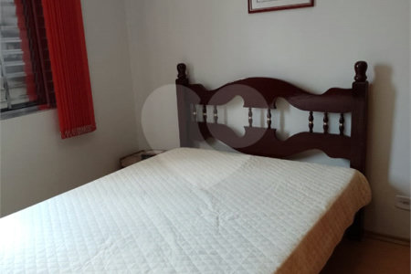 Sobrado à venda com 3 quartos, sendo 1 suíte,  em Vila Santo Estéfano, São Paulo, SP
